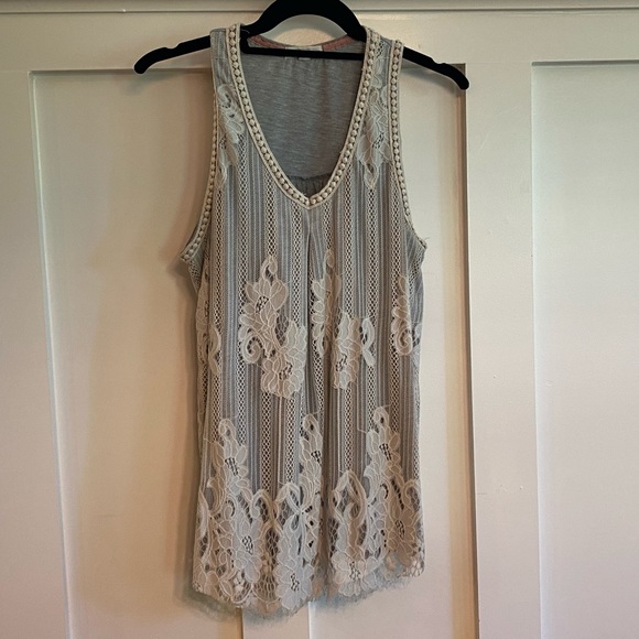 Coco + Jameson Lace Tank Top - Picture 7 of 8